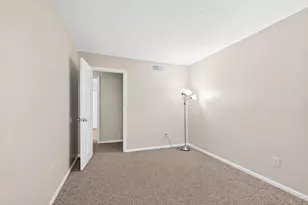 439 Durham Ln, Delaware, OH 43015 - Photo 33