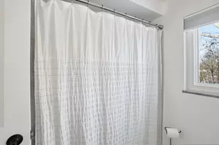 1237 Haddon Rd, Columbus, OH 43209 - Photo 35