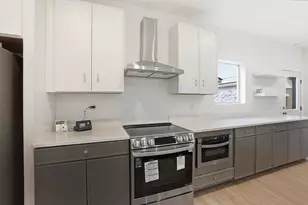 412 St Clair Ave, Columbus, OH 43203 - Photo 5