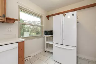 724 Drummond Ct, Columbus, OH 43214 - Photo 13