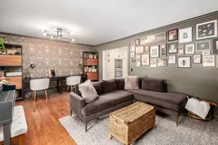 1625 Shelley Ct, Columbus, OH 43235 - Photo 9