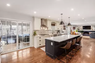 1625 Shelley Ct, Columbus, OH 43235 - Photo 15