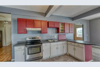 615 Clark Street, Cambridge, OH 43725 - Photo 9