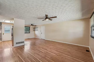 3000 Highpoint Drive, Columbus, OH 43221 - Photo 5