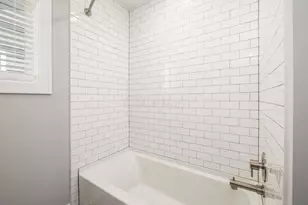 1187 Cromartie Ln, Columbus, OH 43201 - Photo 23