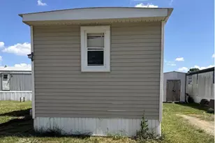 6244 London Groveport Rd, Grove City, OH 43123 - Photo 3