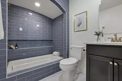 177 E Hinman Avenue, Columbus, OH 43207 - Photo 1