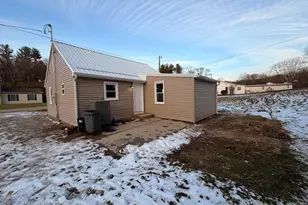 1233 Ohio Ave, Logan, OH 43138 - Photo 3