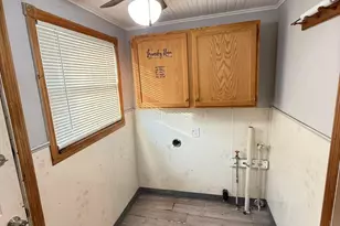 129 N Burnett Rd, Springfield, OH 45503 - Photo 11