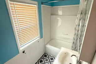 129 N Burnett Rd, Springfield, OH 45503 - Photo 19