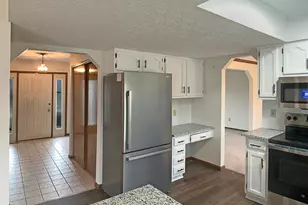 13021 Heatherstone Cir, Pickerington, OH 43147 - Photo 9