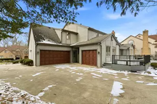 8250 Sanctuary Dr, Columbus, OH 43235 - Photo 55