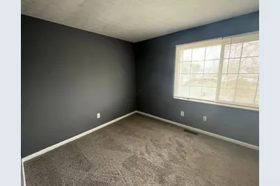 5570 Maple Canyon Avenue, Columbus, OH 43229 - Photo 9