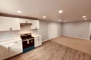 1043 Maiden Pl, Dayton, OH 45417 - Photo 17