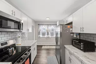 927 S East St, Bucyrus, OH 44820 - Photo 9