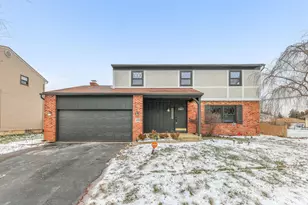 1258 Denbigh Dr, Columbus, OH 43220 - Photo 1