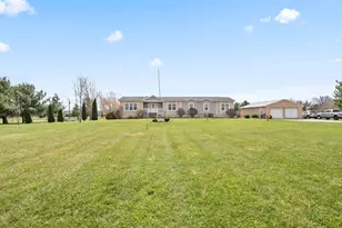 7046 Township Rd 195, Centerburg, OH 43011 - Photo 1