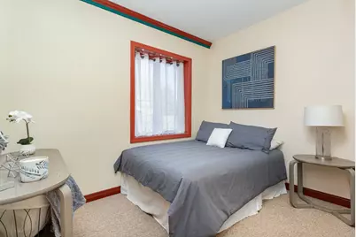 136 S Garfield Avenue, Columbus, OH 43205 - Photo 13