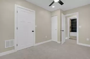 222 W North Broadway St, Columbus, OH 43214 - Photo 13