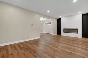 222 W North Broadway St, Columbus, OH 43214 - Photo 9