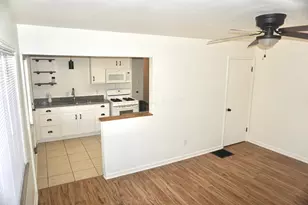 2896-2898 McGuffey Rd, Columbus, OH 43224 - Photo 13