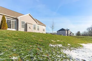 1645 Withers Grove Loop, Grove City, OH 43123 - Photo 37