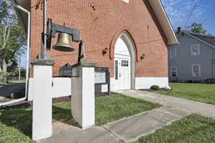 260 W 4th St, Marysville, OH 43040 - Photo 5