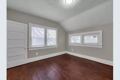 2042 Rugby Road, Dayton, OH 45406 - Photo 17