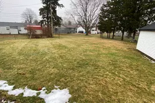 1137 Superior Ave, Bellefontaine, OH 43311 - Photo 19