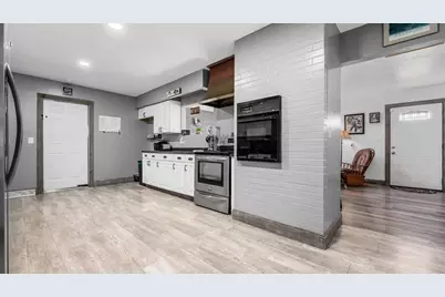 1766 Airport Road, New Lexington, OH 43764 - Photo 11