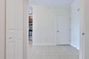 925 Ingleside Ave, Columbus, OH 43215 - Photo 13