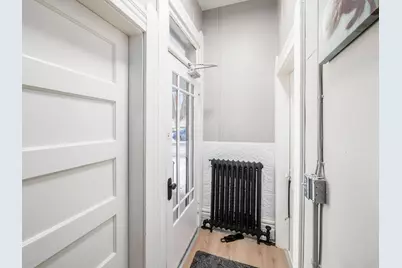 49 S Liberty Street #Apt E, Delaware, OH 43015 - Photo 3