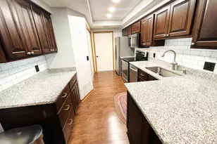 76 Woodberry Dr, Mount Vernon, OH 43050 - Photo 5