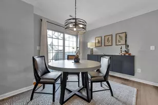 913 White Willow Ln, Columbus, OH 43235 - Photo 11