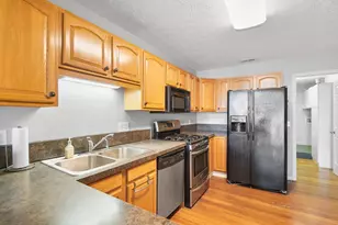 2460 Buckeye Grove, Grove City, OH 43123 - Photo 23