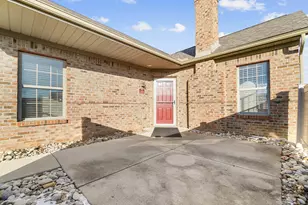 2460 Buckeye Grove, Grove City, OH 43123 - Photo 1