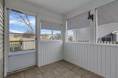 4400 Honeywood Court, Columbus, OH 43228 - Photo 23