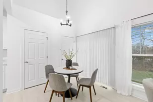 875 Pinnacle Pointe, Gahanna, OH 43230 - Photo 5