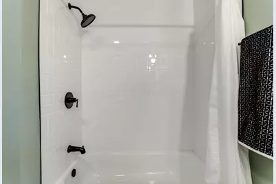 2186 Middlehurst Drive, Columbus, OH 43219 - Photo 23