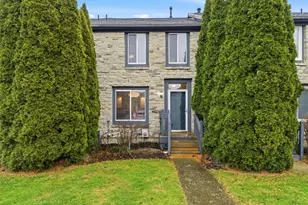 7027 Dublin Village Dr, Dublin, OH 43017 - Photo 1