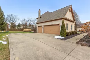 6226 Lampton Pond Dr, Hilliard, OH 43026 - Photo 53