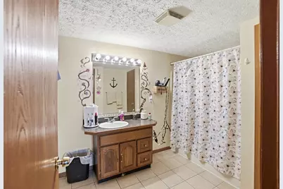 508 Carolyn Road, Washington Court House, OH 43160 - Photo 27