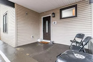 12 E St Clair St, Newark, OH 43055 - Photo 5