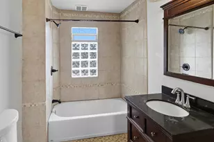 44 W Pacemont Rd, Columbus, OH 43202 - Photo 23