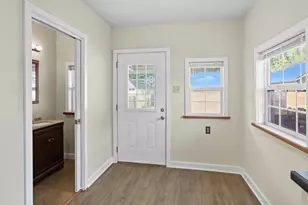 44 W Pacemont Rd, Columbus, OH 43202 - Photo 11