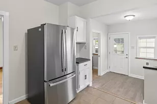 44 W Pacemont Rd, Columbus, OH 43202 - Photo 9