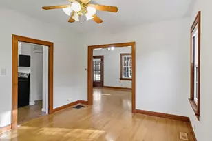 44 W Pacemont Rd, Columbus, OH 43202 - Photo 5