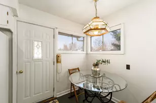 161 N Gould Rd, Columbus, OH 43209 - Photo 17