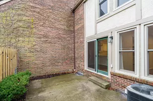 1537 Sandringham Ct, Columbus, OH 43220 - Photo 19