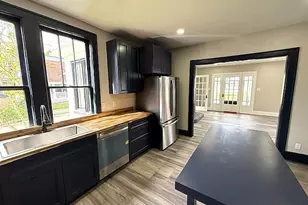 402 Mc Kinley Ave, Crooksville, OH 43731 - Photo 5